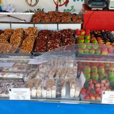 Bild vergr&ouml;&szlig;ern: Italian Imperial Stand Geb�ck