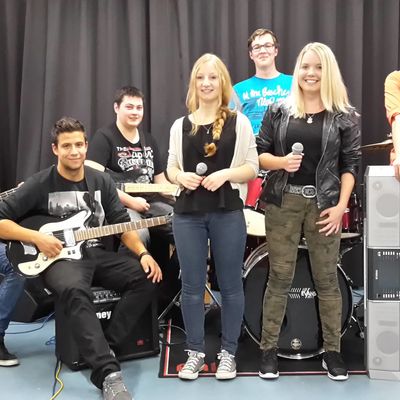 Bild vergr&ouml;&szlig;ern: Die Band Capo 13