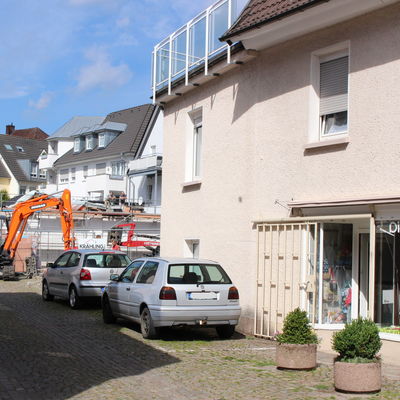 Bild vergr&ouml;&szlig;ern: Die Baustelle Torenkasten in Attendorn - Ansicht Breite Techt