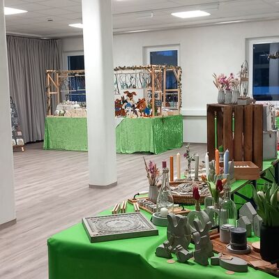 Bild vergr&ouml;&szlig;ern: Am Freitag und Samstag, 21. und 22. April 2023, wird das nach 15-monatigem Um- und Anbau fertiggestellte Dorfhaus "Alte Feuerwehr" in Helden seiner Bestimmung �bergeben.