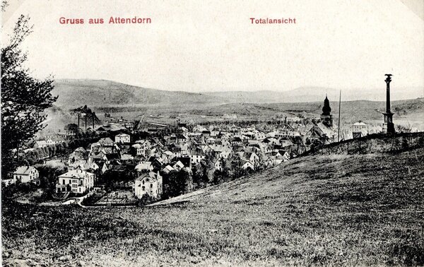 Bild vergr&ouml;&szlig;ern: Siegess�ule im Sch�tzenpark 1907
