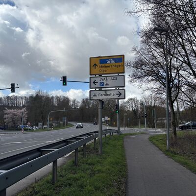 Bild vergr&ouml;&szlig;ern: Umleitung von Attendorn nach Neu-Listernohl / Meinerzhagen