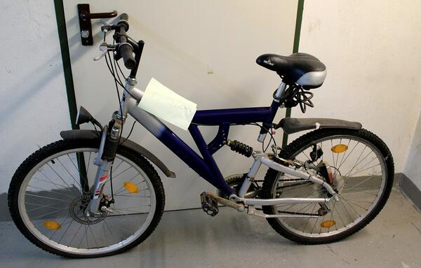 Bild vergr&ouml;&szlig;ern: Fundfahrrad 15-2019