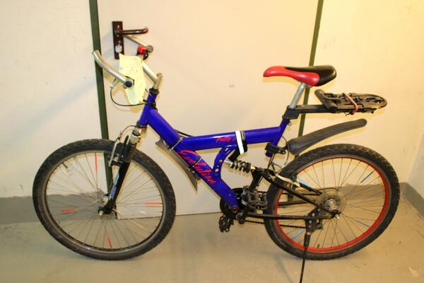 Bild vergr&ouml;&szlig;ern: Fundfahrrad 13-2019