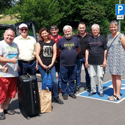 Bild vergr��ern: Delegation Rawicz Sch�tzenfest Attendorn 2002